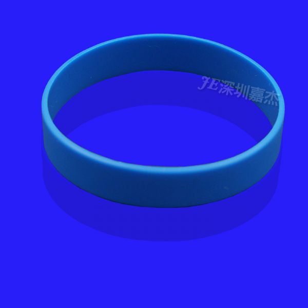 帶硅膠手環有什么其他含義嗎？